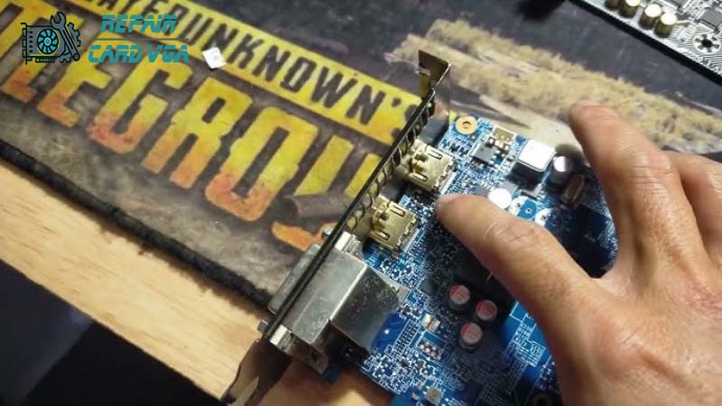 thay-cong-xuat-hinh-vga-evga-1